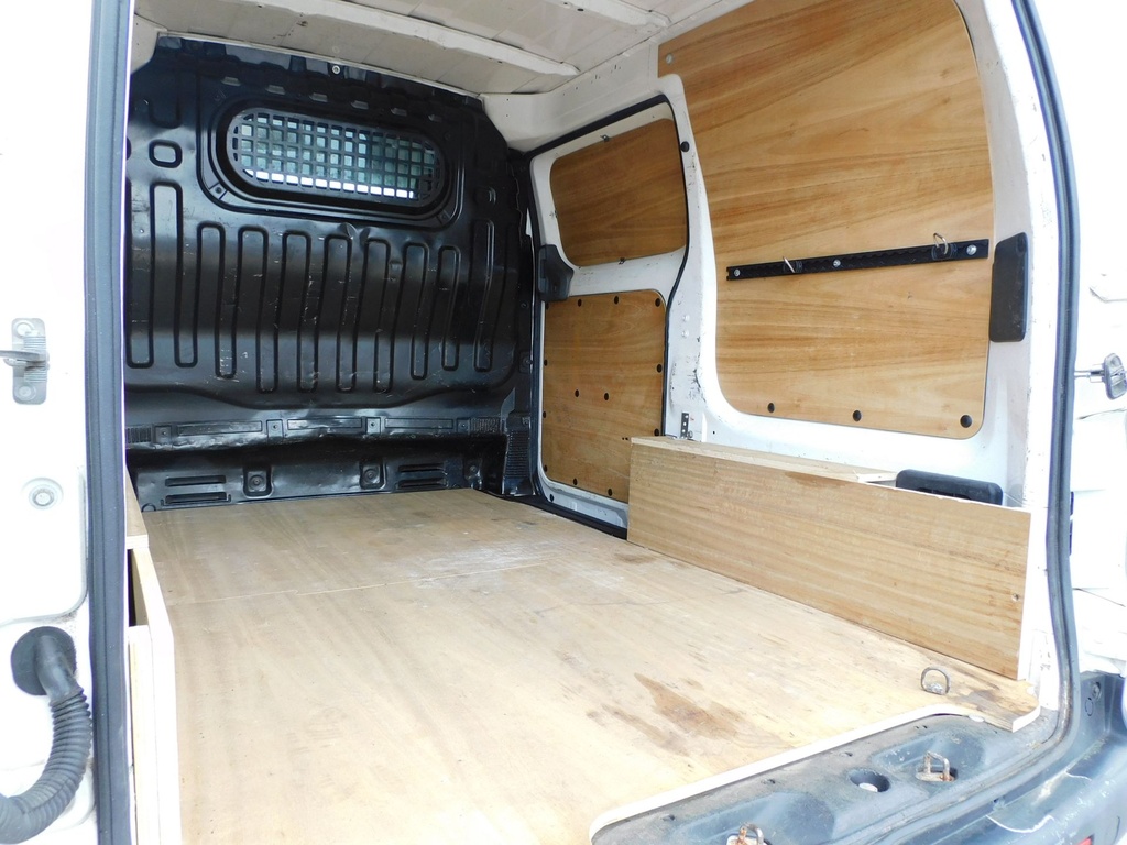 NISSAN E-NV200 OPTIMA 24KWH