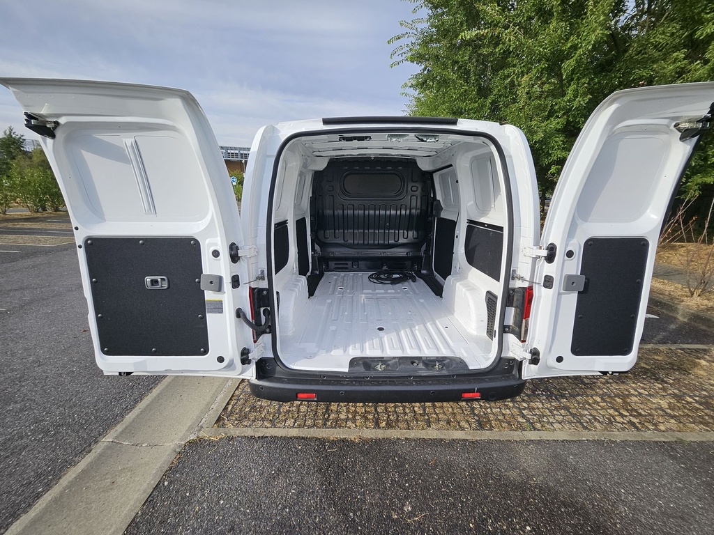 NISSAN NV200 VISIA 40 KWH